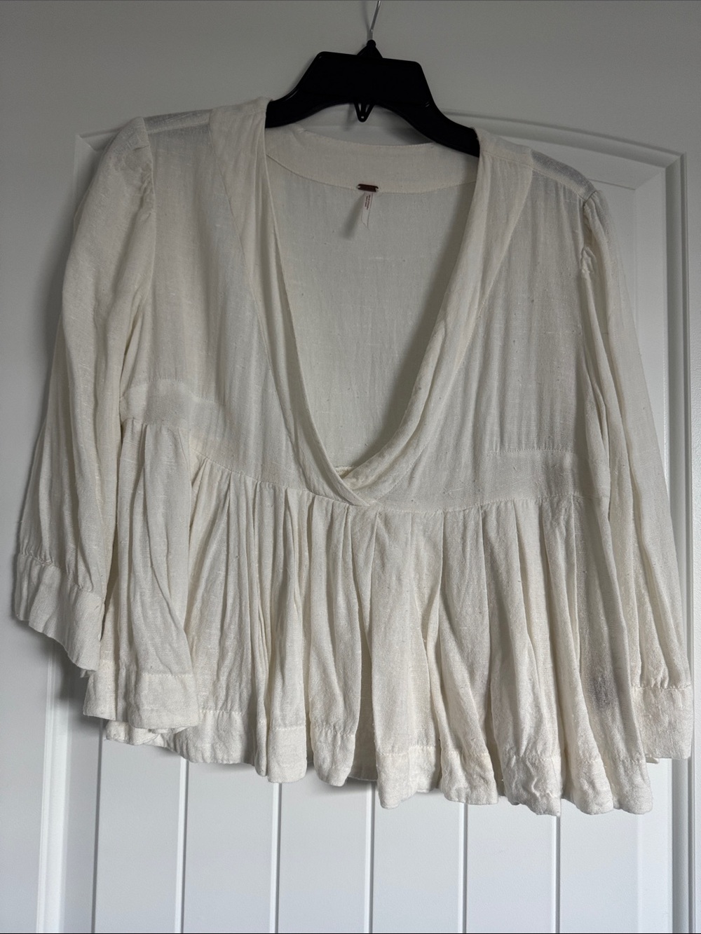 Free People Linen Women's Cream Peasant Blouse - Lightweight V-Neck Top
